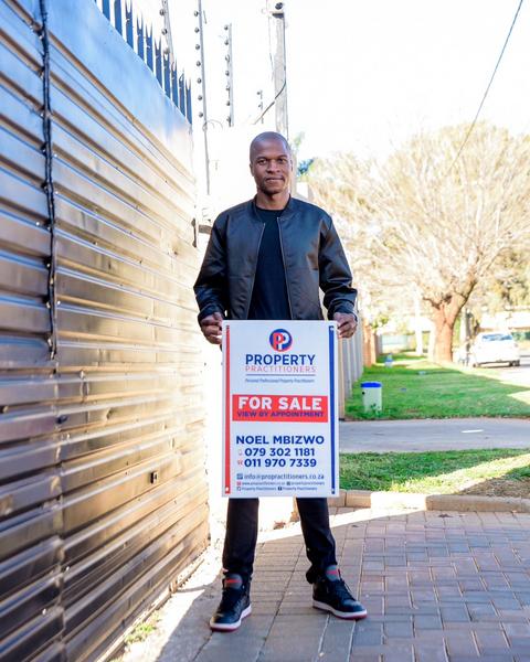 House For Sale in Rhodesfield, Kempton Park